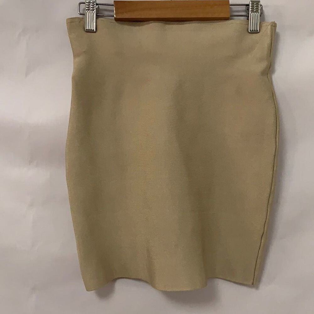 WOW COUTURE BANDAGE MINI‎ SKIRT SIZE M